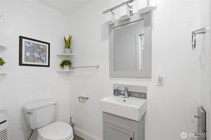 Property photo for 12828 78th Avenue S, Seattle photo 29