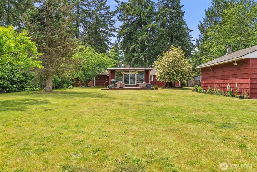 Property photo for 12423 Lake City Boulevard, Lakewood photo 18