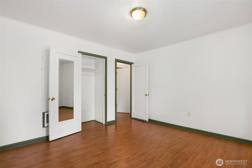 Property photo for 3601 67th Avenue W, University Place photo 16