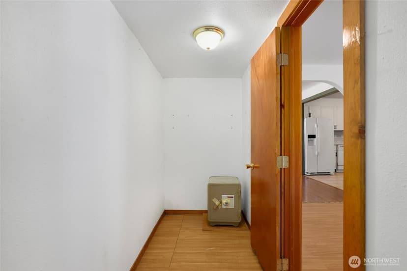 Property photo for 3601 67th Avenue W, University Place photo 22