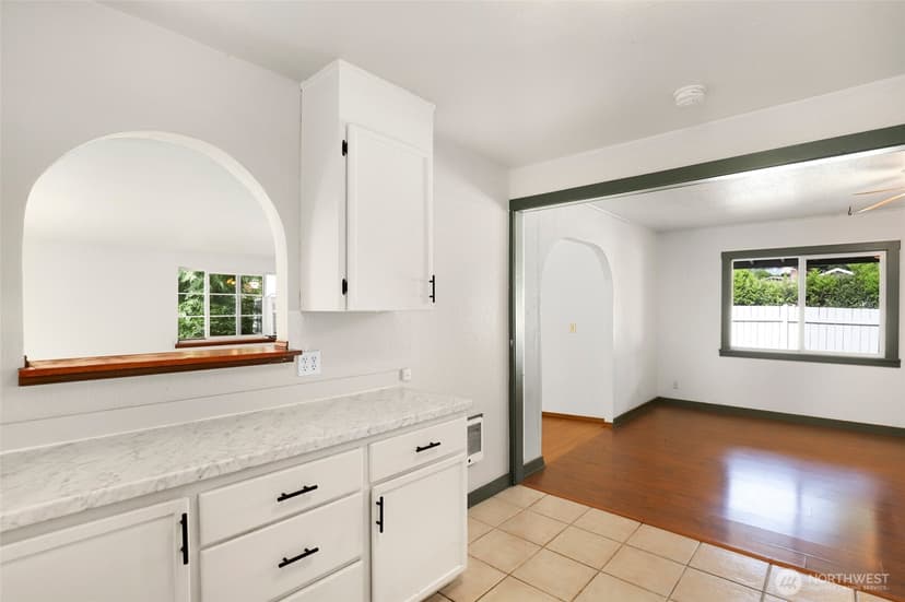 Property photo for 3601 67th Avenue W, University Place photo 13