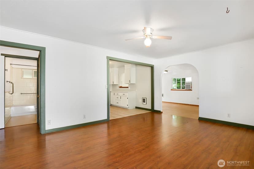 Property photo for 3601 67th Avenue W, University Place photo 10