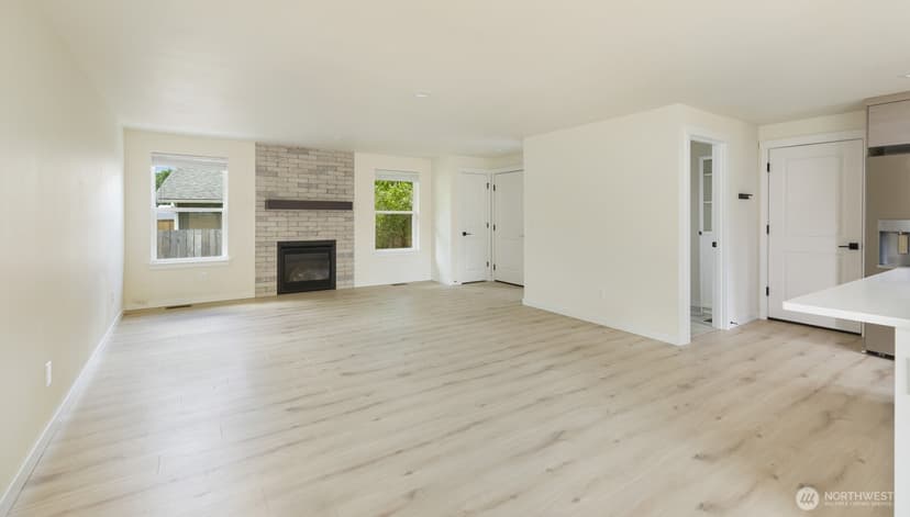 Property photo for 21927 SE 237th ST, Maple Valley photo 7