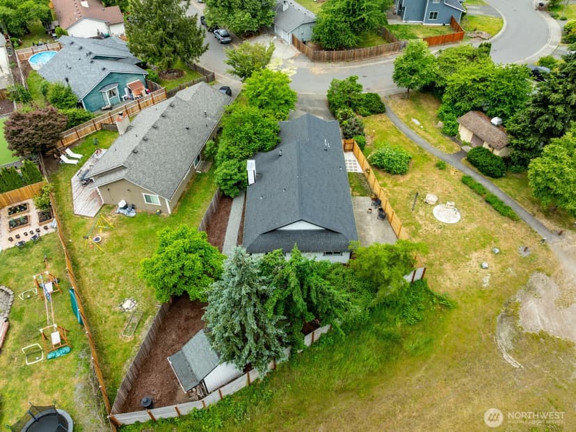 Property photo for 21927 SE 237th ST, Maple Valley photo 25