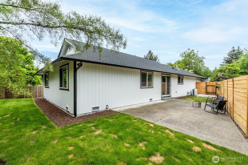 Property photo for 21927 SE 237th ST, Maple Valley photo 19