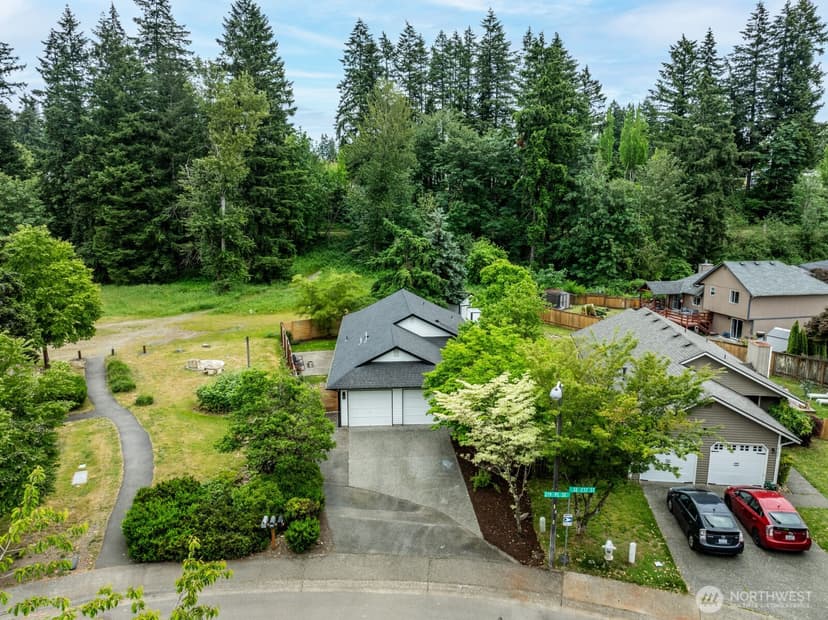Property photo for 21927 SE 237th ST, Maple Valley photo 4