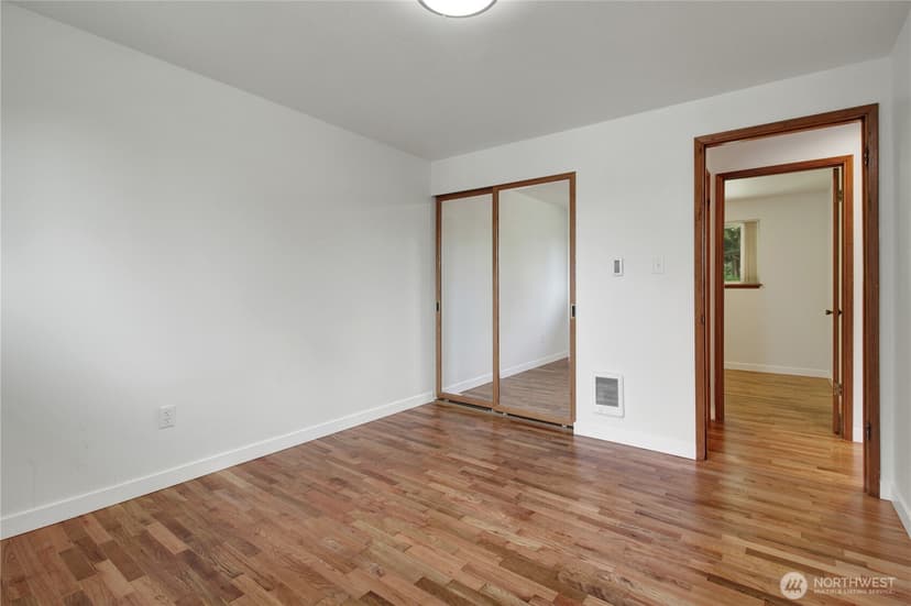 Property photo for 722 172nd Street NW, Arlington photo 16