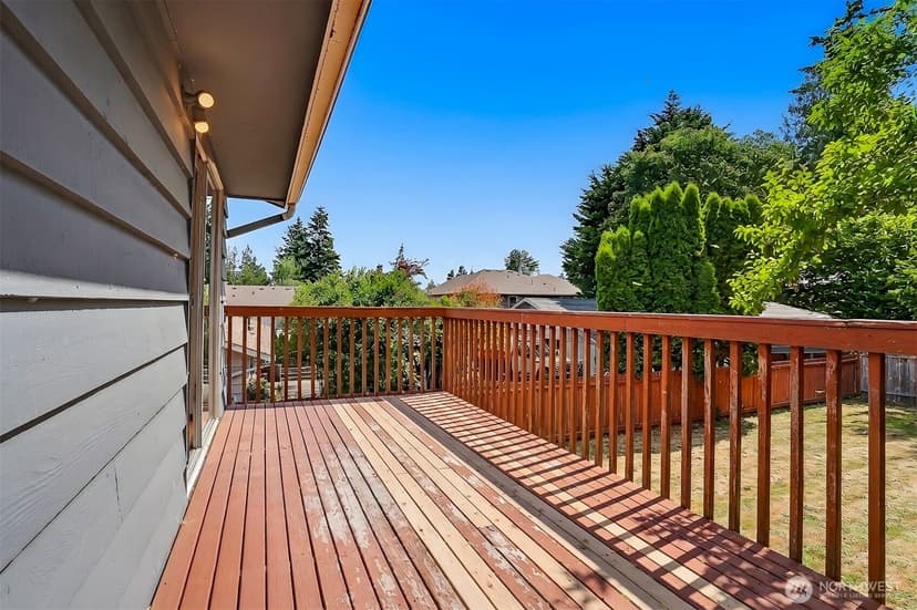 Property photo for 1410 NW 195th Street, Shoreline photo 17