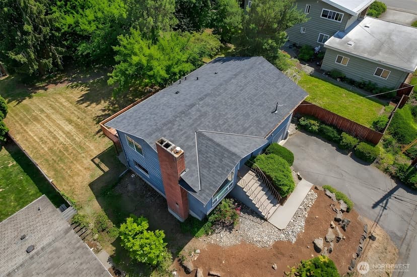Property photo for 1410 NW 195th Street, Shoreline photo 29