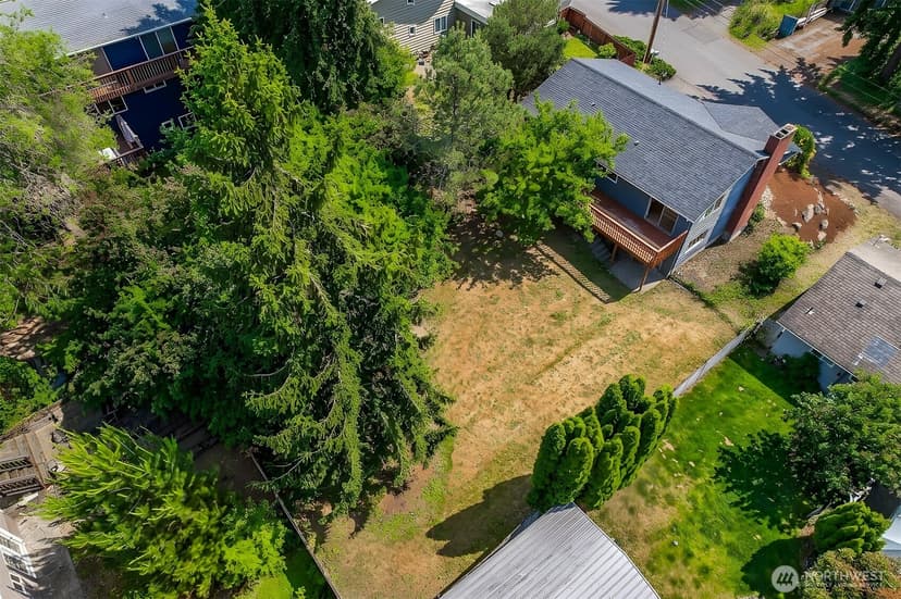 Property photo for 1410 NW 195th Street, Shoreline photo 30