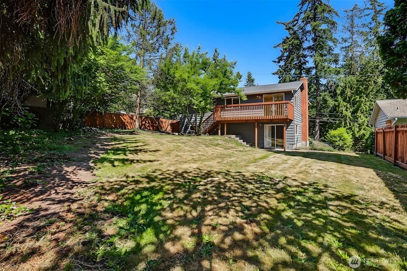 Property photo for 1410 NW 195th Street, Shoreline photo 25