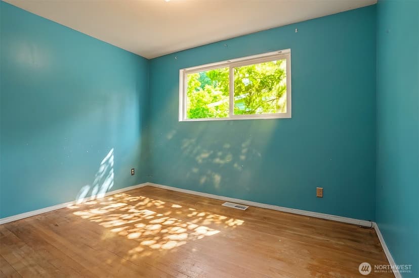 Property photo for 1410 NW 195th Street, Shoreline photo 13