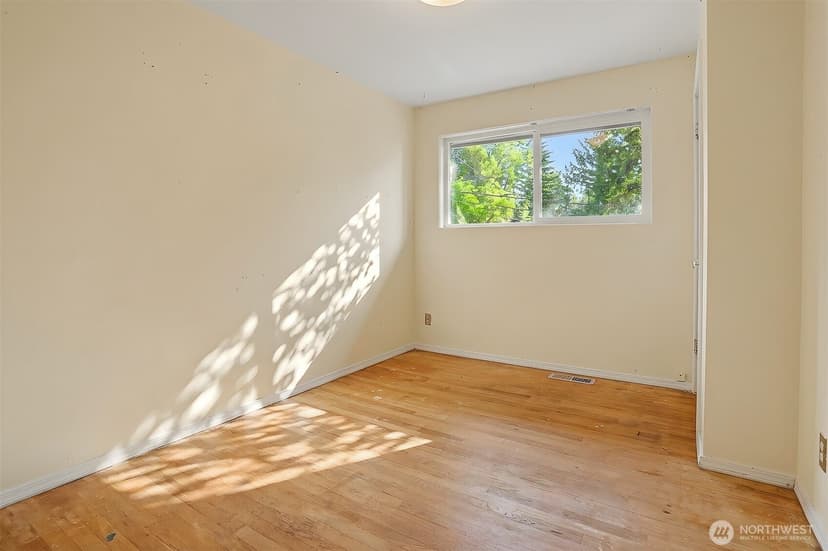 Property photo for 1410 NW 195th Street, Shoreline photo 14