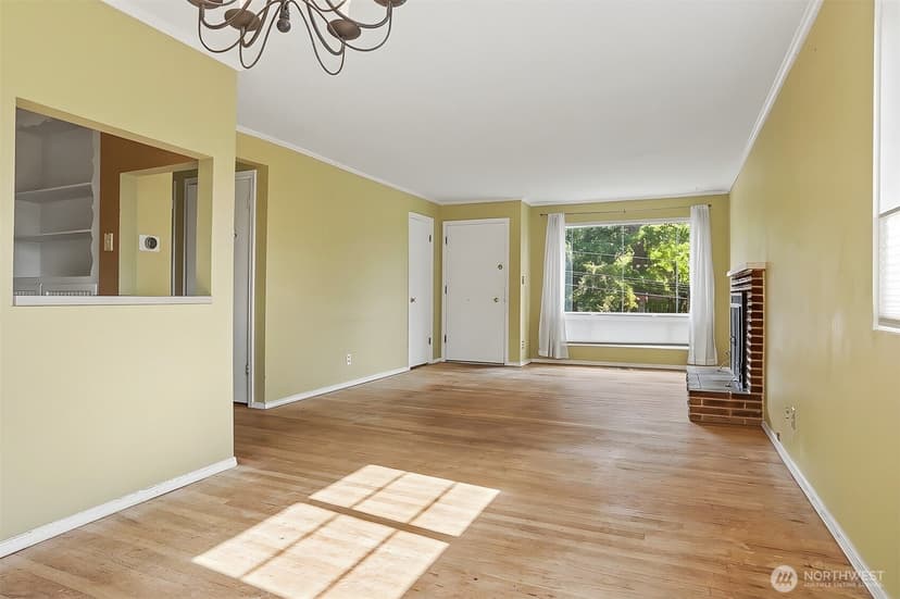 Property photo for 1410 NW 195th Street, Shoreline photo 4