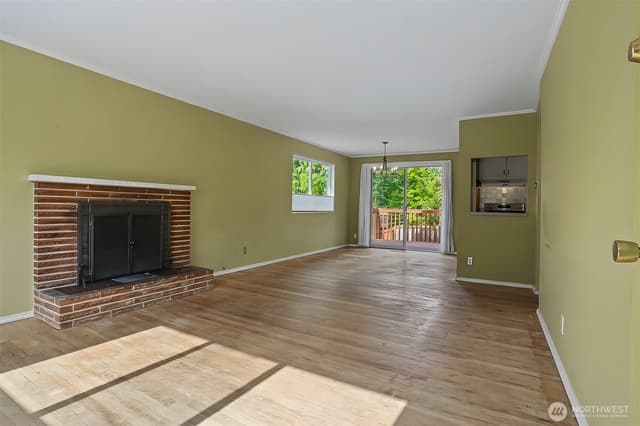Property photo for 1410 NW 195th Street, Shoreline photo 3