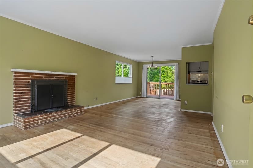 Property photo for 1410 NW 195th Street, Shoreline photo 3