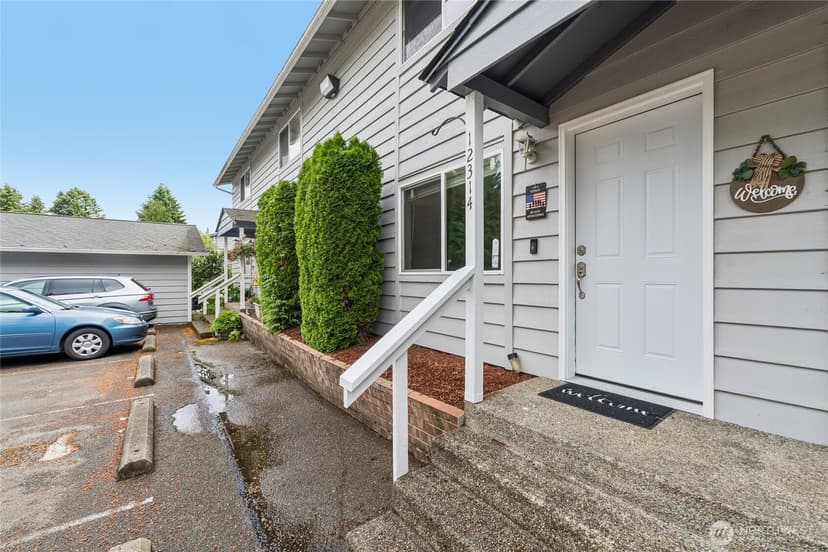 Property photo for 12314 121st Street E, Puyallup photo 8