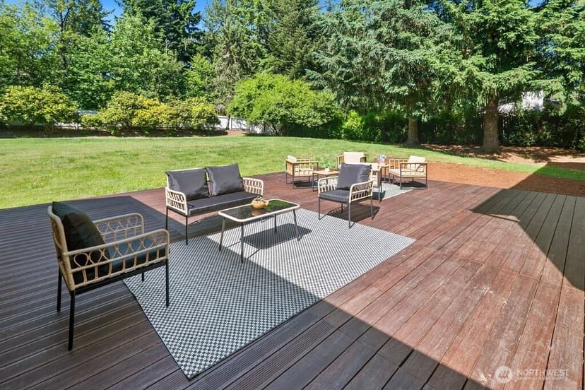 Property photo for 18122 NE 127th Street, Redmond photo 36