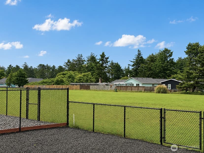 Property photo for 214 Canal Drive NE, Ocean Shores photo 33
