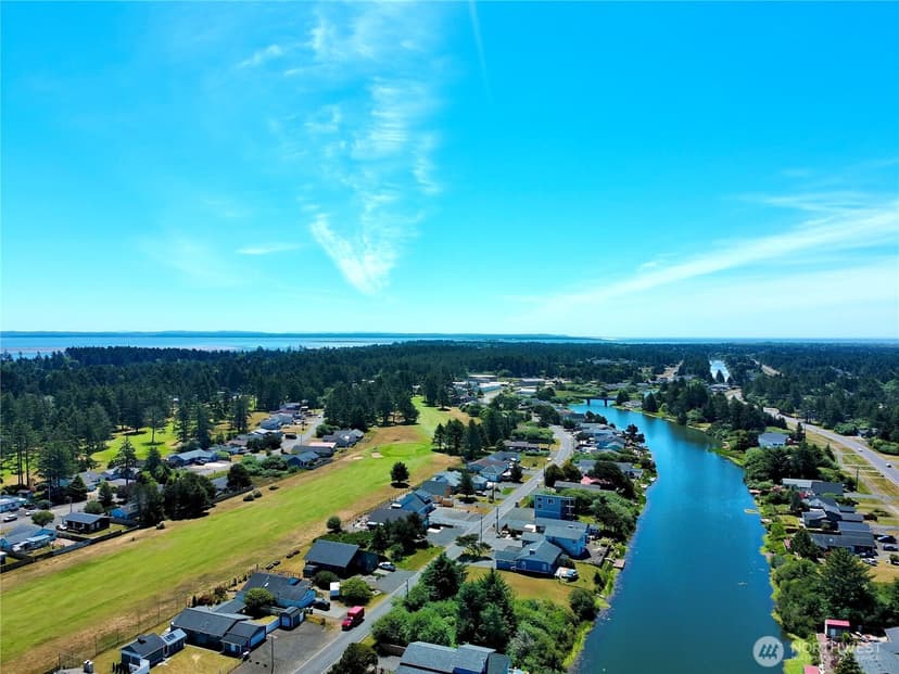 Property photo for 214 Canal Drive NE, Ocean Shores photo 35