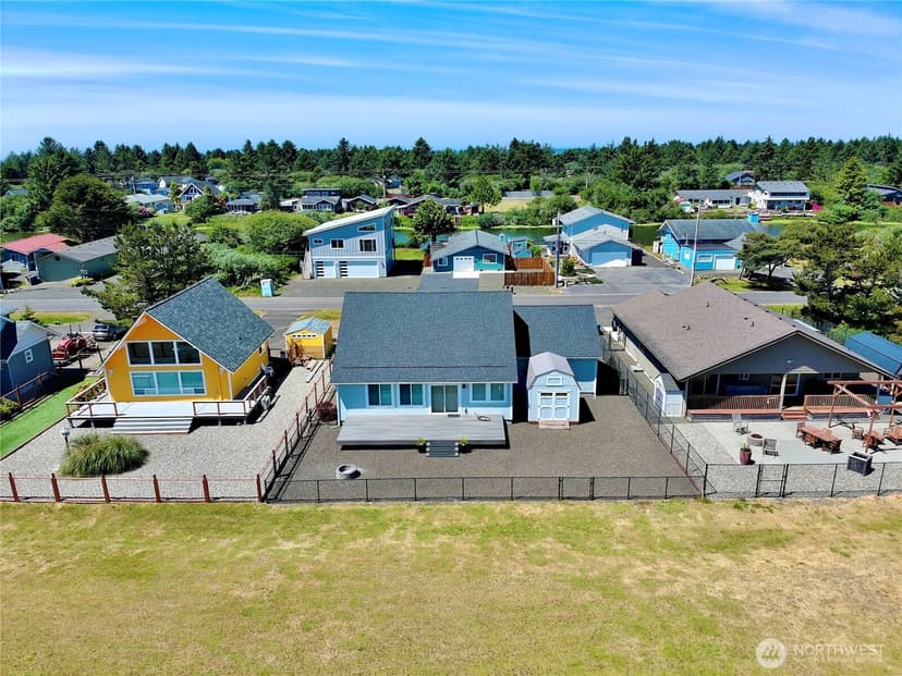 Property photo for 214 Canal Drive NE, Ocean Shores photo 36
