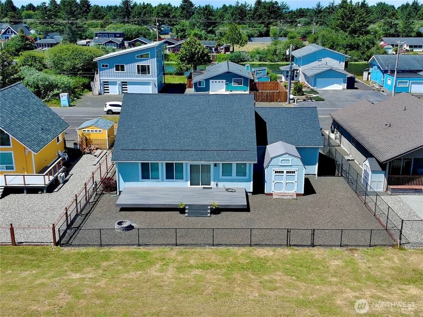 Property photo for 214 Canal Drive NE, Ocean Shores photo 37