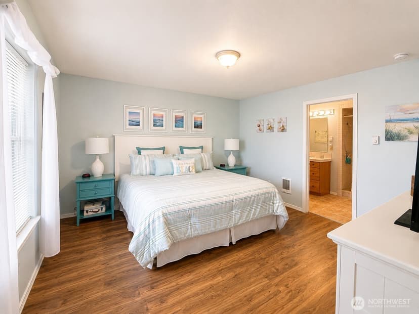 Property photo for 214 Canal Drive NE, Ocean Shores photo 14