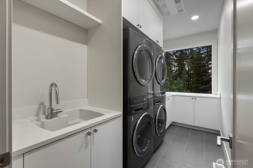 Property photo for 6020 175th Court SE, Bellevue photo 35