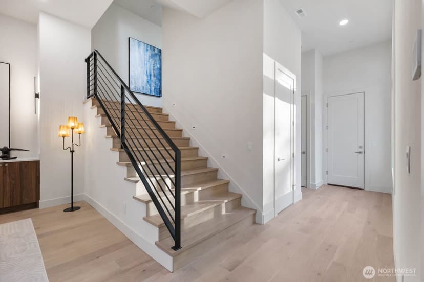 Property photo for 6020 175th Court SE, Bellevue photo 20