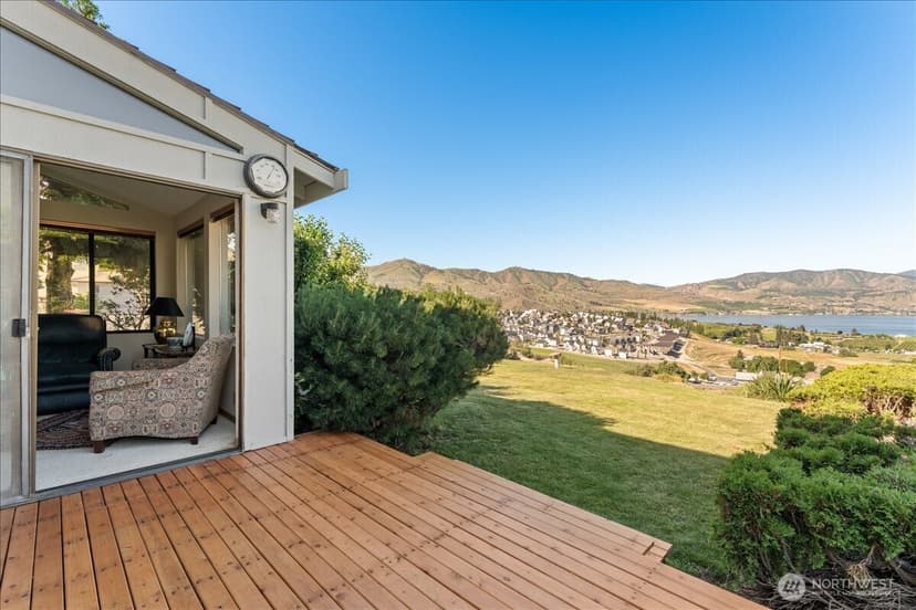Property photo for 717 N Golf Course Drive, Chelan photo 14