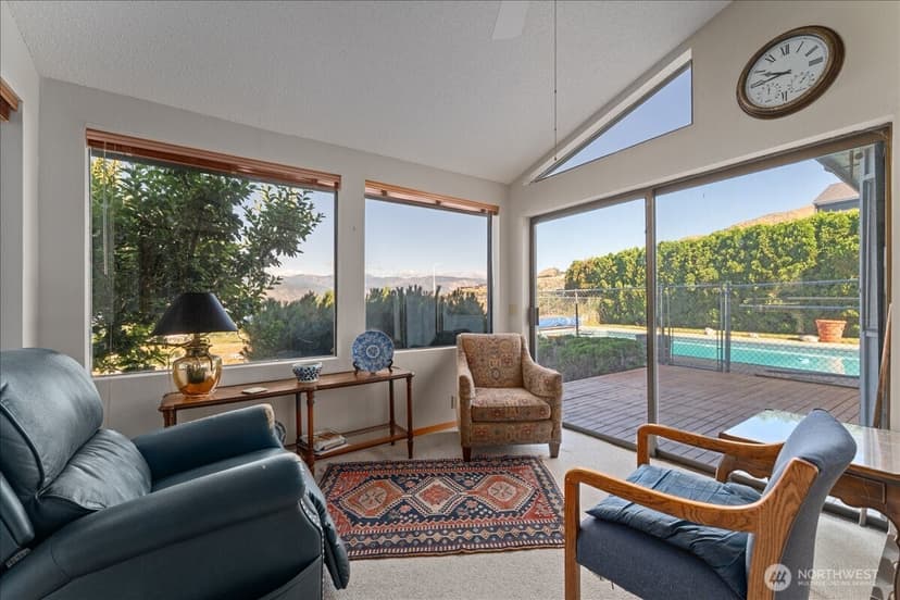 Property photo for 717 N Golf Course Drive, Chelan photo 13