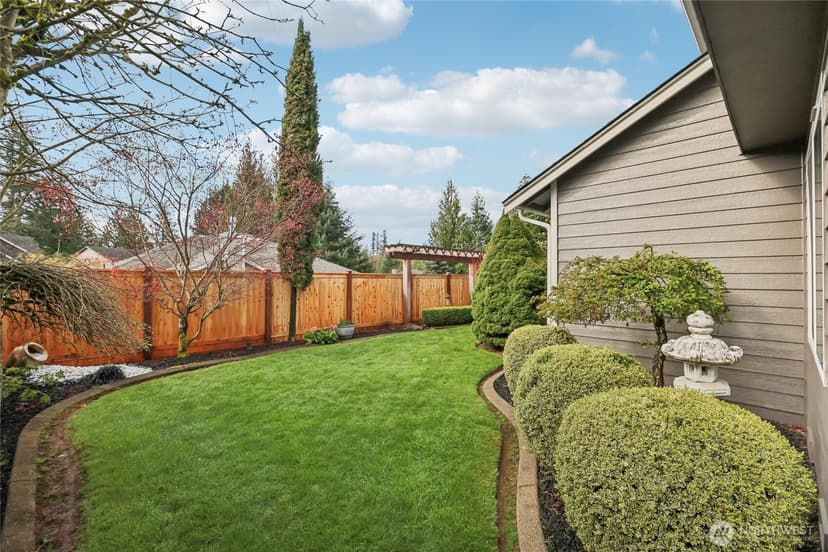 Property photo for 21611 SE 257th Place, Maple Valley photo 28