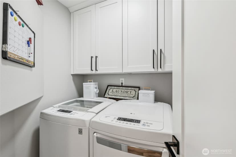Property photo for 21611 SE 257th Place, Maple Valley photo 23
