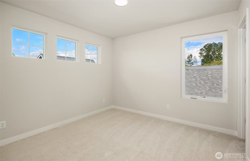 Property photo for 16033 23rd Avenue NE, Marysville photo 13