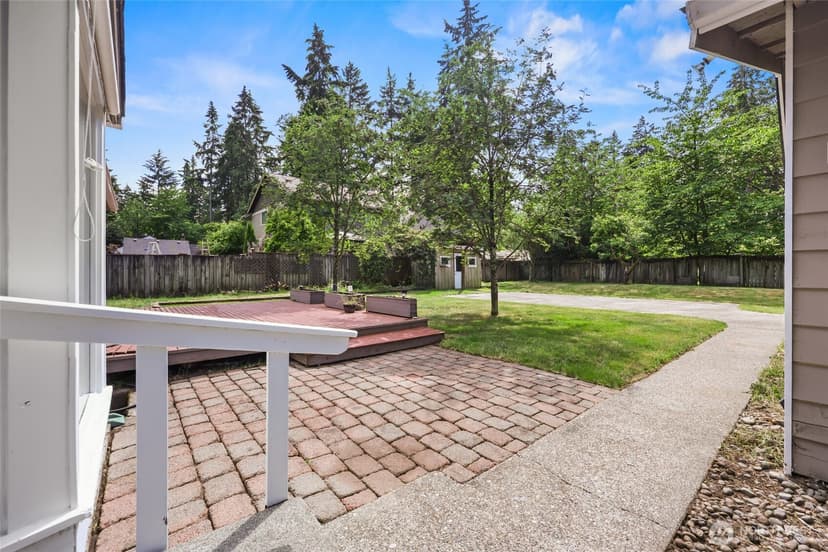 Property photo for 10004 Lake Steilacoom Drive SW, Lakewood photo 23