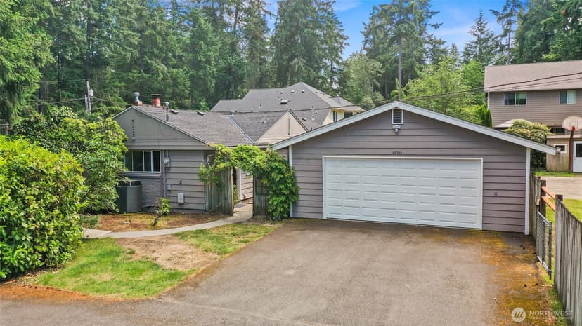 Property photo for 10004 Lake Steilacoom Drive SW, Lakewood photo 31