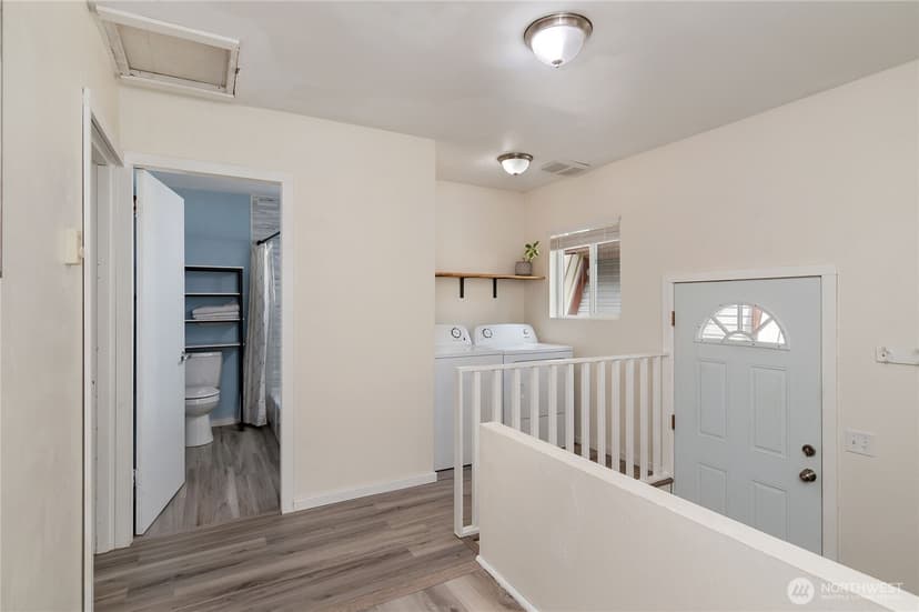 Property photo for 3622 W E Street, Bremerton photo 16