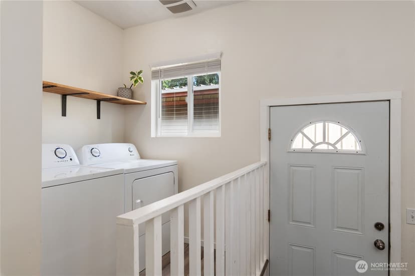 Property photo for 3622 W E Street, Bremerton photo 15