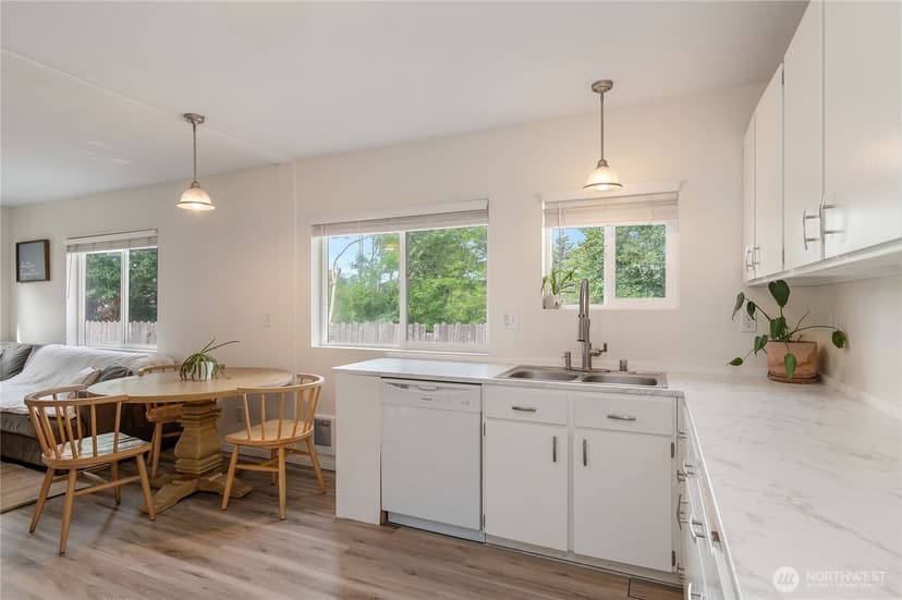 Property photo for 3622 W E Street, Bremerton photo 9
