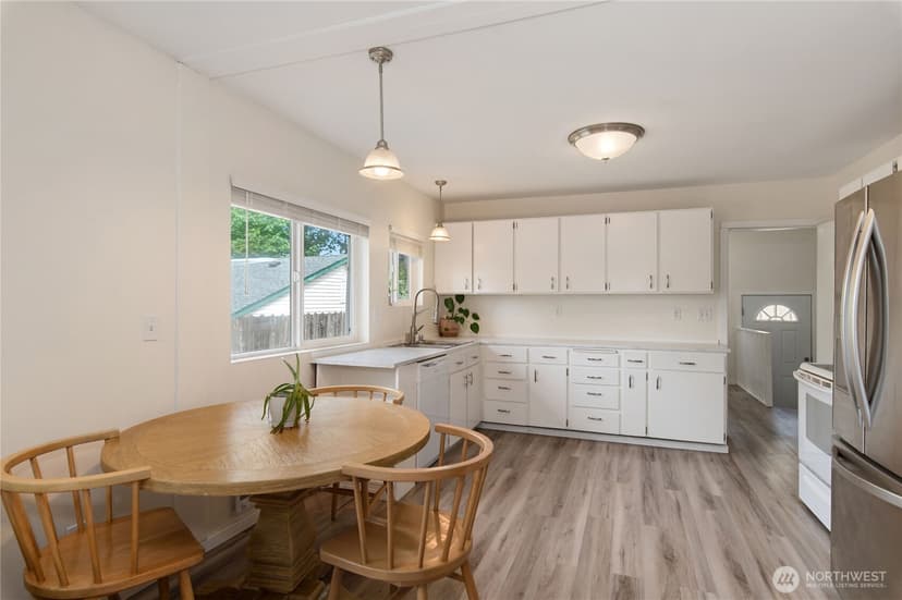 Property photo for 3622 W E Street, Bremerton photo 5