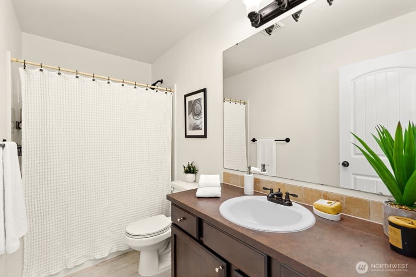 Property photo for 3412 S 258th Place, Kent photo 26