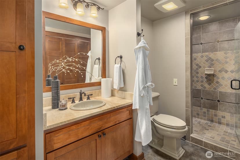 Property photo for 1301 Spring Street #8F, Seattle photo 21
