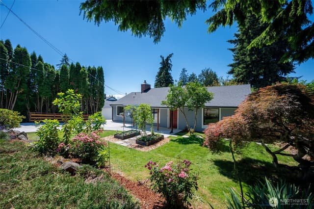 Property photo for 14717 22nd Avenue NE, Shoreline photo 2