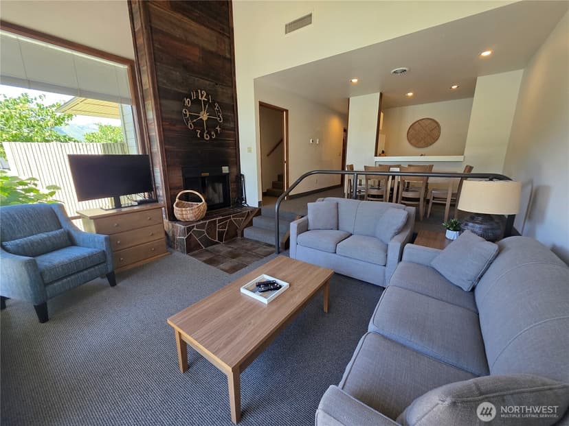 Property photo for 1 Nekquelekin 413-F, Manson photo 4