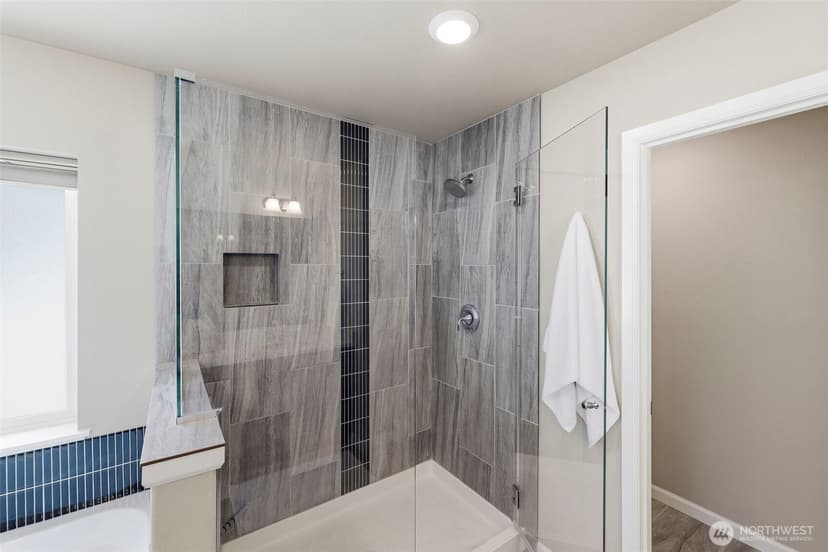 Property photo for 2224 97th Avenue Ct E, Edgewood photo 28
