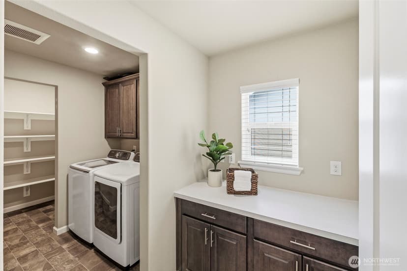 Property photo for 2224 97th Avenue Ct E, Edgewood photo 18