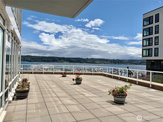 Property photo for 320 Washington Avenue #104, Bremerton photo 2
