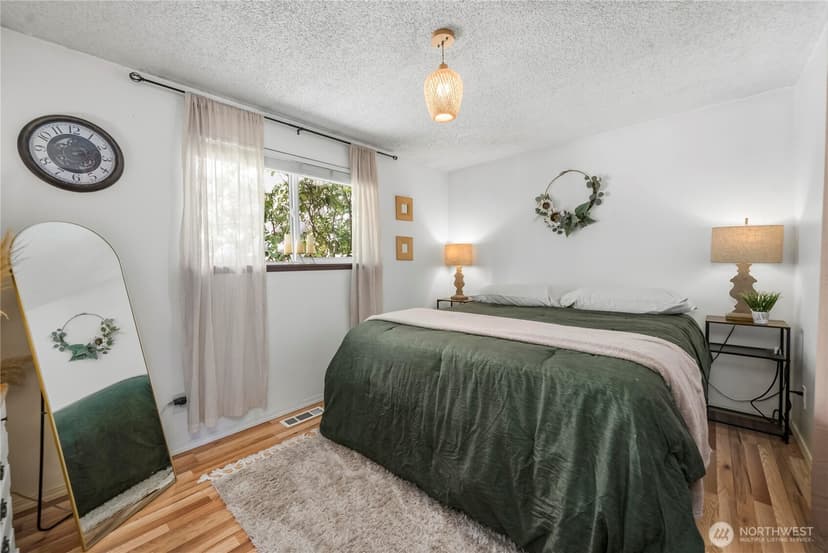 Property photo for 21709 121st Street Ct E, Bonney Lake photo 15