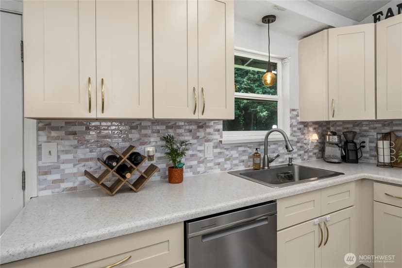 Property photo for 21709 121st Street Ct E, Bonney Lake photo 14