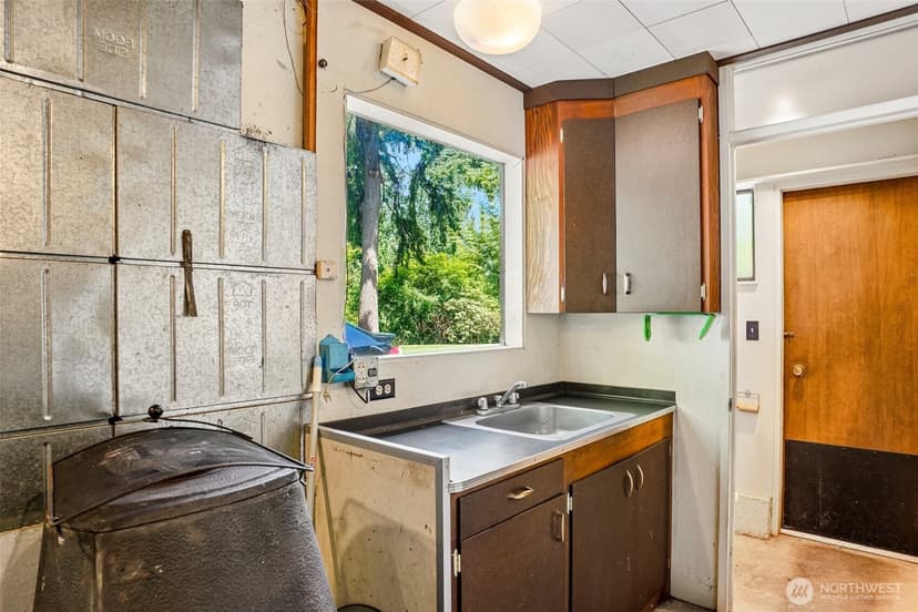 Property photo for 21417 Snag Island Drive E, Lake Tapps photo 14